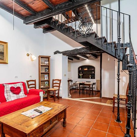 Casa Trasteverina Rome Exterior photo